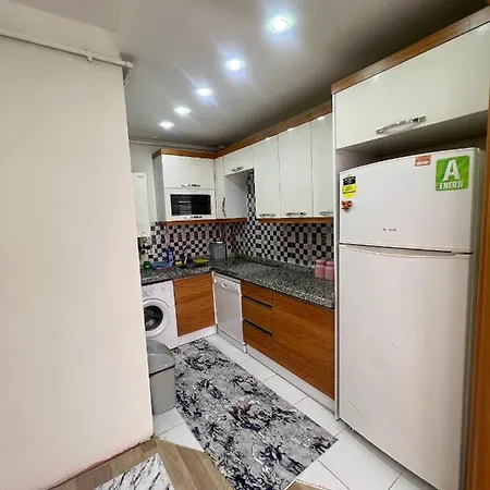 Apartman Sirinlevler /bueyuek /daire Temiz