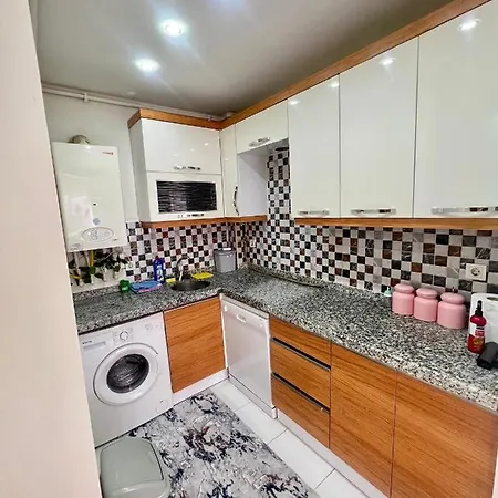 Sirinlevler /bueyuek /daire Temiz Apartment Istanbul